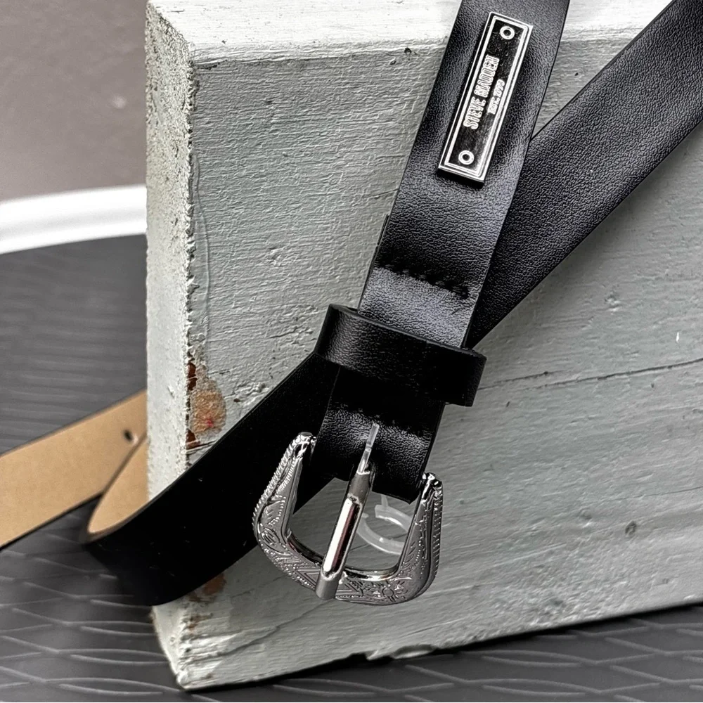 Steve Madden Women’s Western Vibe Smooth Black Leather Belt Silver Hardware 36”